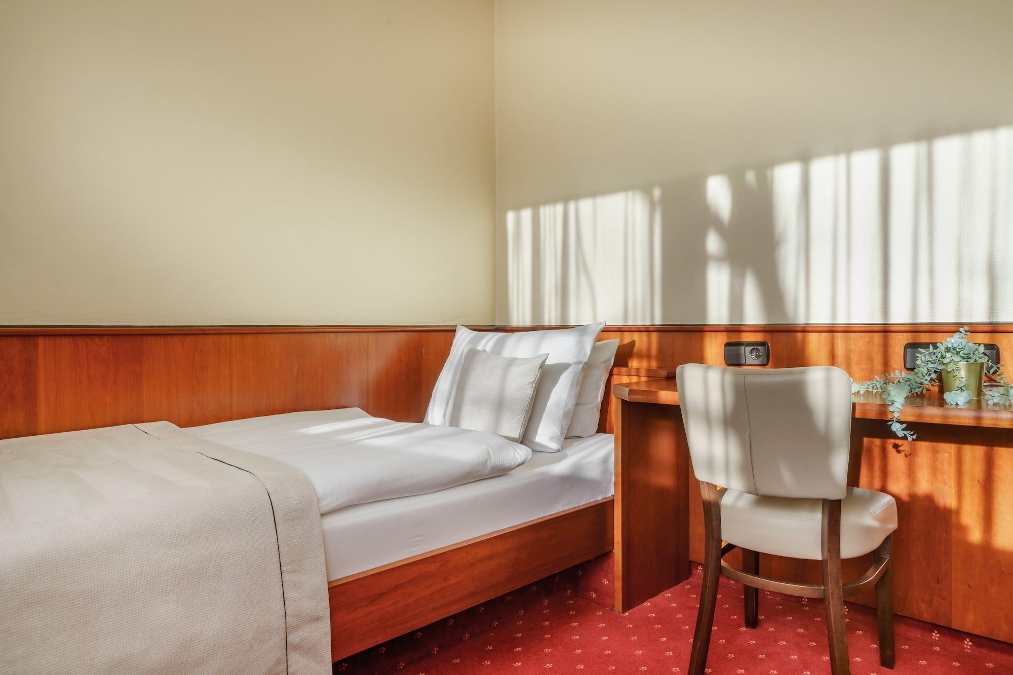 Hotel Hagemann Hamburg Hafen Экстерьер фото
